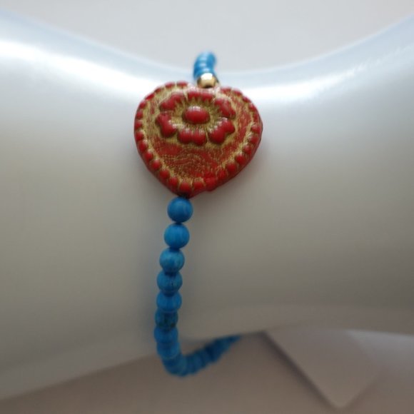(NWT) Genuine Turquoise & Czech Heart Glass Bead Bracelet (One bracelet) - Picture 3 of 9